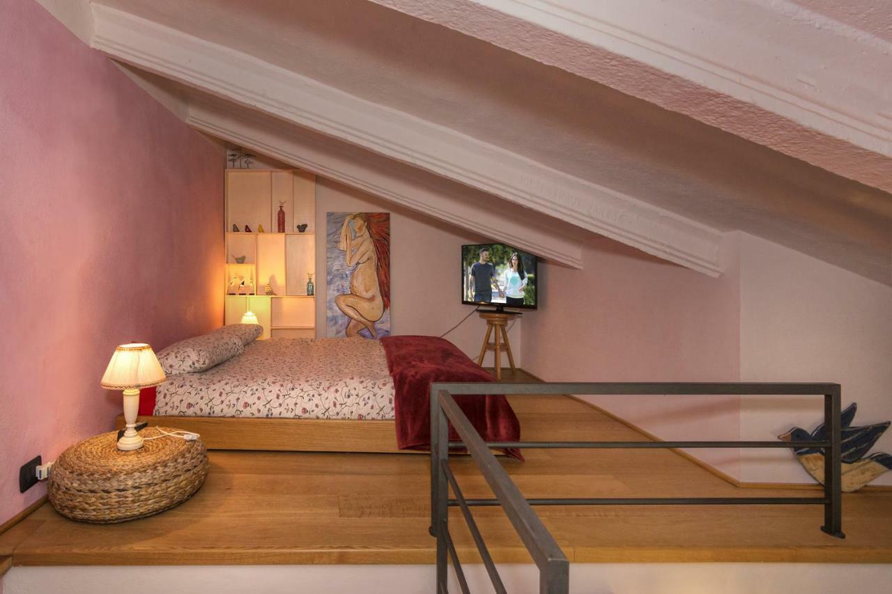 Bed And Breakfast Queen Pisa Exterior photo